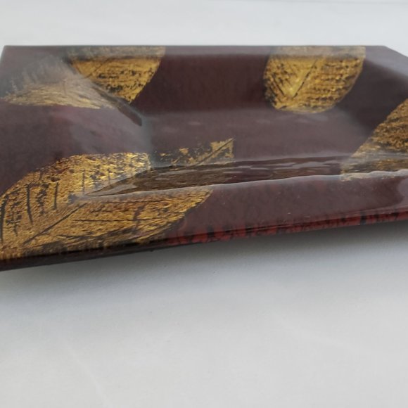 Gold leaf, brown rectangular plate - Picture 2 of 4